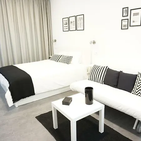 Apartment Black & White Canteras Las Palmas / Gran Canaria